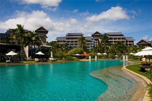 加盟疯狂鸡排满足什么条件才能申请开店，加盟疯狂鸡排如何选址